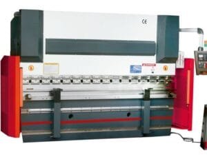 PLEGADORA MWW67K - 5,5 kW 2500 mm con display E200